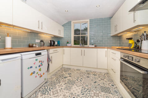 Isfryn  Talwrn-2 T202508221547.jpg