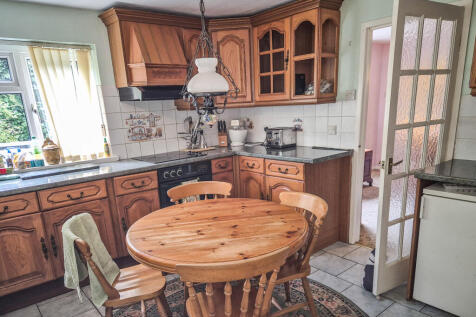 KITCHEN T202508211041.jpg