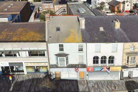 HIGH STREET RHYL9 T202509231725.jpg