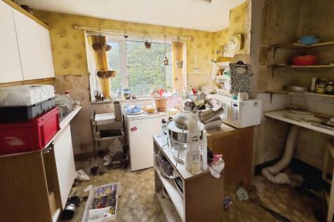 Fc87ea49-DEGRD-7 T202509231737.jpg