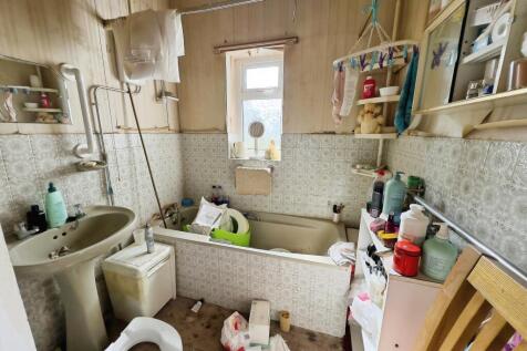 20f9060f-DEGRD-6 T202509231737.jpg