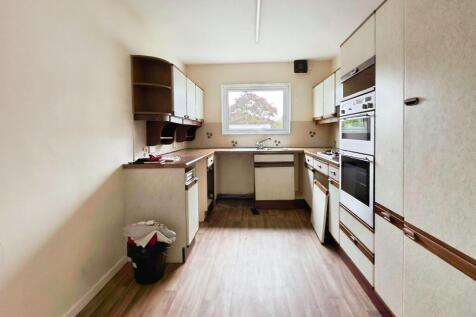 0de534cf-OBERON-16 T202509291401.jpg