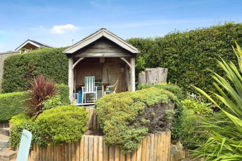 HWOOD8 T202511091947.jpg