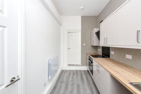 Flat 2 Pic 11 T202511101111.jpg