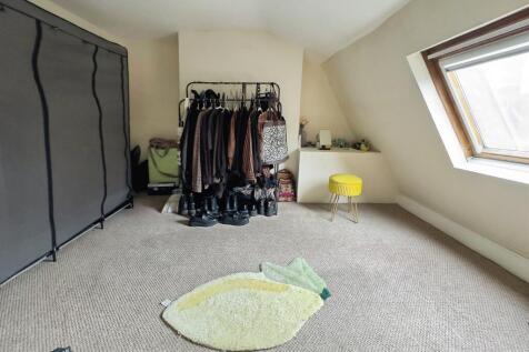 4a44da28-EGERTON-04 T202510141657.jpg