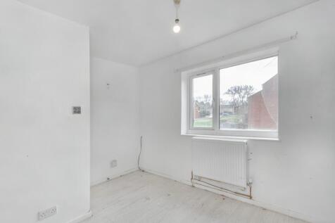 20251120144806 15 Bedroom 3 3675U T202511201547.jpg