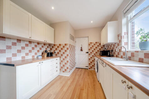 1373032-16-6908a83e07722