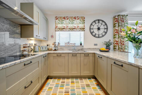 1375008-18-69089ab6d7786