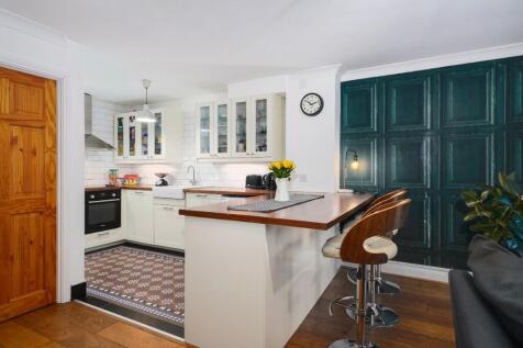 Property Image 8