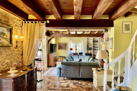 Property Image 8