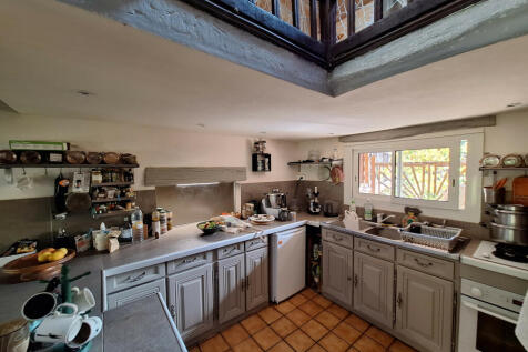 Property Image 8