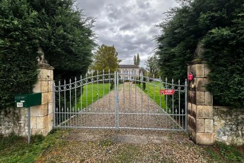 Property Image 38
