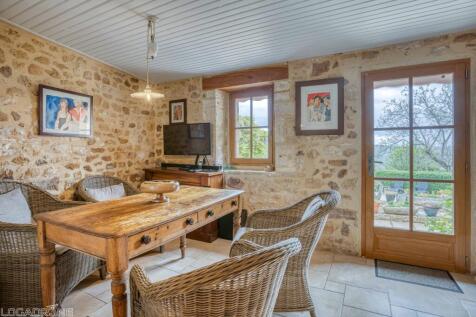Property Image 32