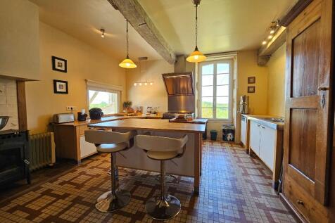 Property Image 6