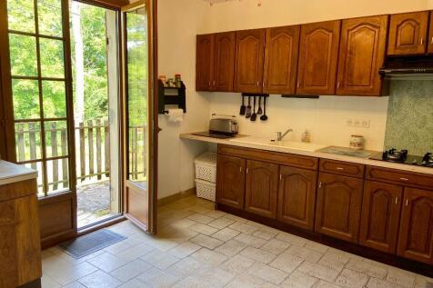 Property Image 9