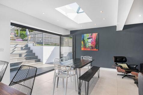 Kitchen/Lounge/Dining Room