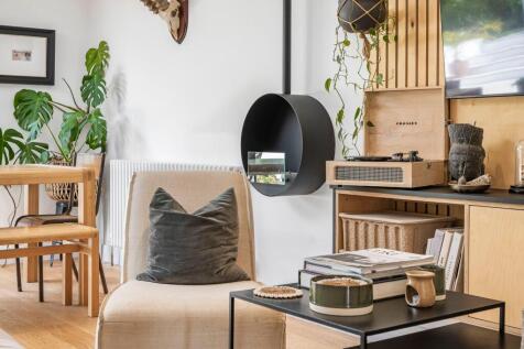 Kitchen/Lounge
