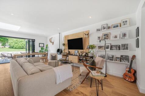 Kitchen/Lounge