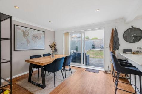 Kitchen/Lounge/Dining Room