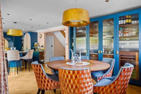Breakfast Nook
