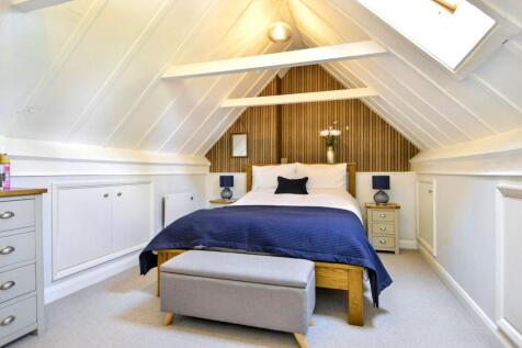 Main Bedroom 2nd Floor