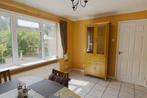 Dining Room 2.jpg