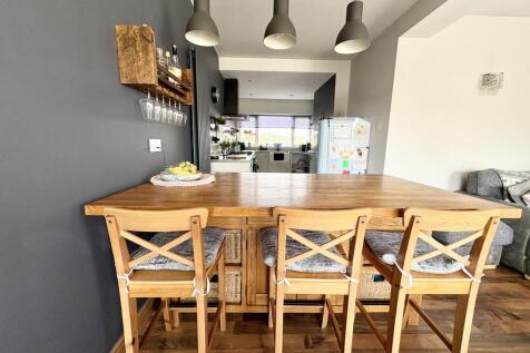 Breakfast Bar