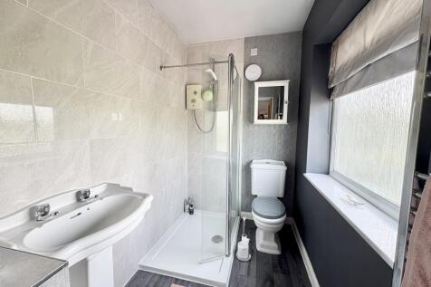 Master En-Suite