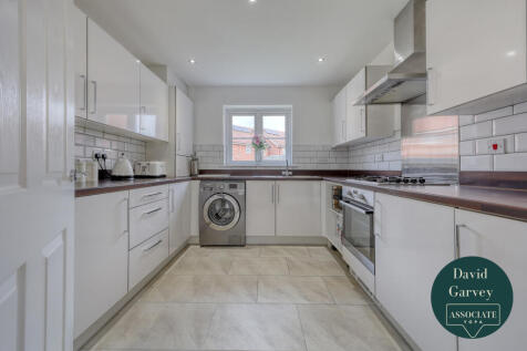 Fitted Kitche