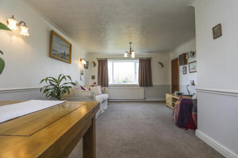 Dining Room.jpg