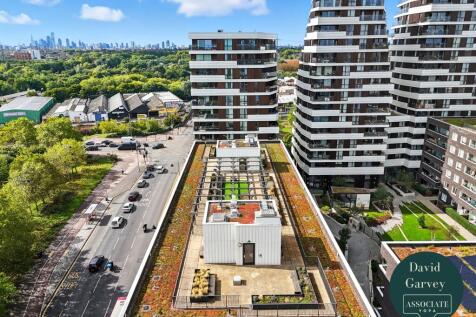 Communal Roof Terrace