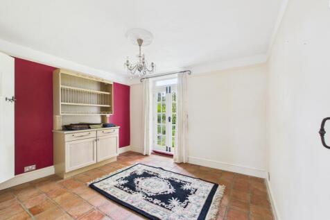 Reception Room 3.jpg