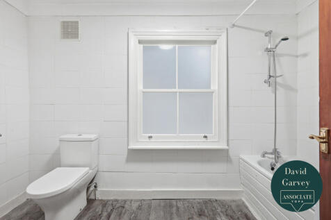 First Floor Bathroom