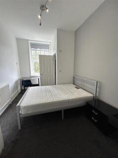 Room 2, Flat 2