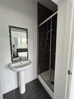 Room 4, Flat 3 Ensuite