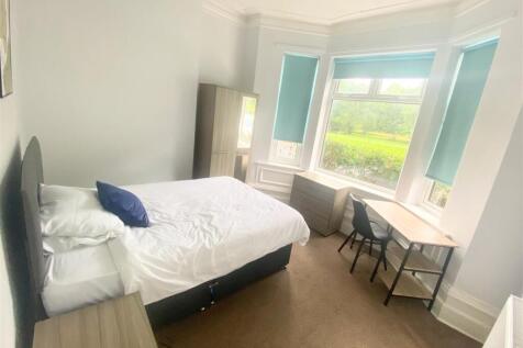 Bedroom 1.jpeg