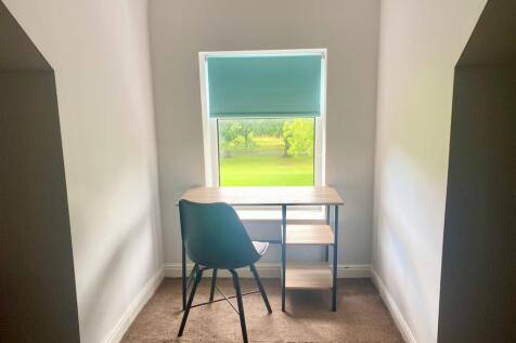 Room 6.jpeg