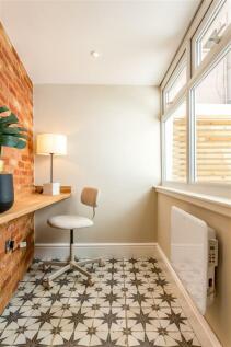 9 Princes Crescent-12.jpg
