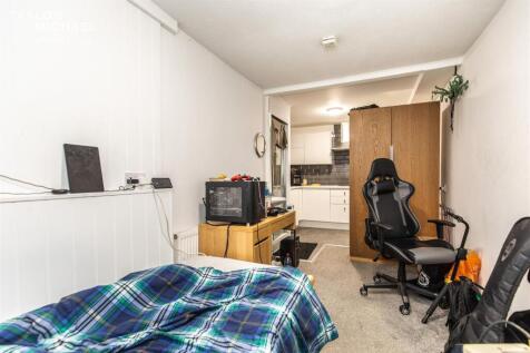 Roomq