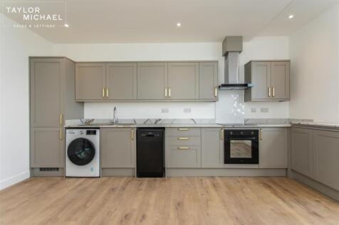 Kitchen / Living Room