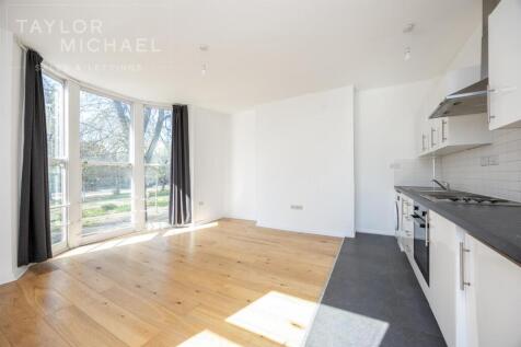 Kitchen / Living Room