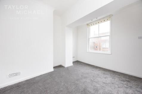 Studio Room