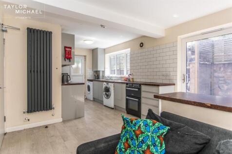 31 Dartmouth Crescent21.jpg