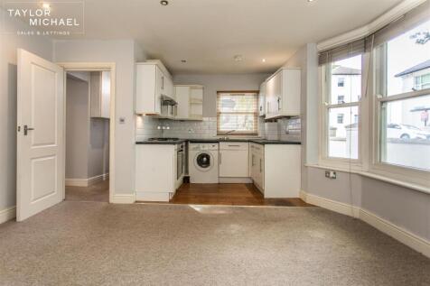 Kitchen / Living Room
