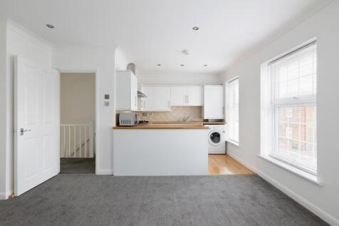 Kitchen / Living Room