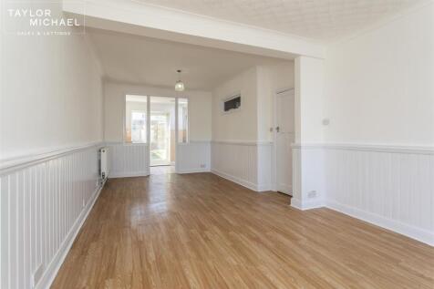 Living Room / Dining Room
