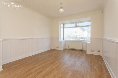 Living Room / Dining Room