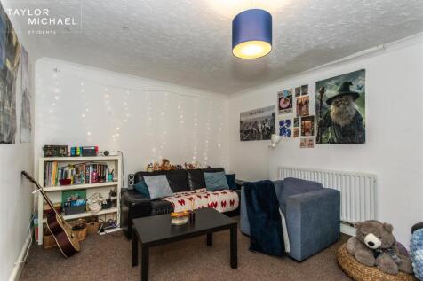 Living / Dining Room