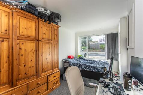 1 Rushlake Close16.jpg