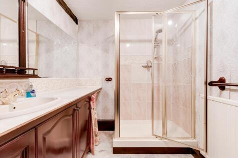 Ground floor shower room